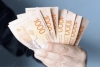 Salarios: Se incrementar&aacute; un 15% en lugar del 10% y se otorgar&aacute; un bono adicional de hasta $20.000
