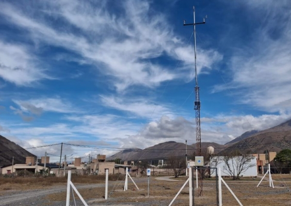 Monitoreo clim&aacute;tico.Volc&aacute;n suman estaciones meteorol&oacute;gicas