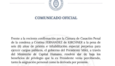 El Gobierno dio de baja la jubilaci&oacute;n de privilegio de Cristina Kirchner y la pensi&oacute;n de N&eacute;stor Kirchner