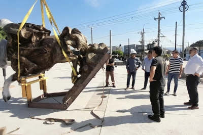 Instalan la escultura en homenaje al Gral. Manuel Eduardo Arias