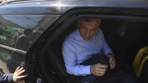 Macri quiere una f&oacute;rmula con Losada y mandar a Patricia a provincia