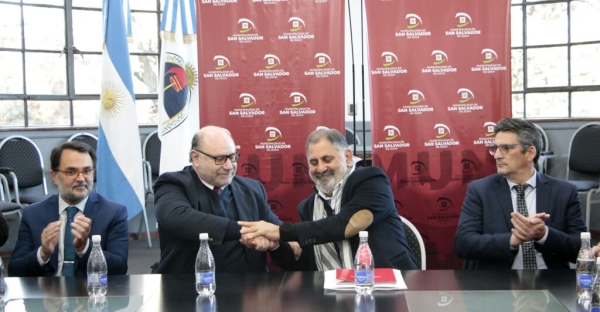 Intendente declar&oacute; "Visitante Distinguido" a Miguel Piedecasas