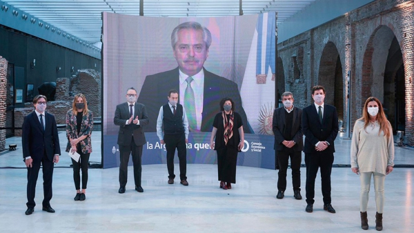 Fern&aacute;ndez anunci&oacute; una "financiaci&oacute;n adicional por 75 millones de d&oacute;lares" para el plan de vacunaci&oacute;n