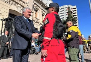 Entregaron distinciones a brigadistas y bomberos