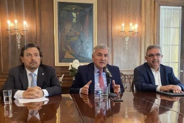 Foro Democracia y Desarrollo: Morales "Existen las mejores condiciones para recibir inversiones en litio"