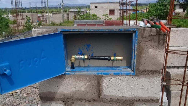 Red de agua potable para las 14 hect&aacute;reas