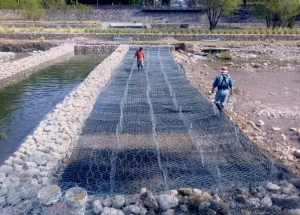 Cooperativistas ejecutan 38 obras h&iacute;dricas en la provincia