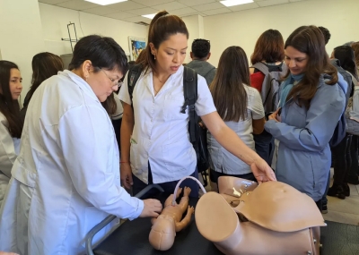 Para enfermeros. Inauguran espacios para la formaci&oacute;n acad&eacute;mica