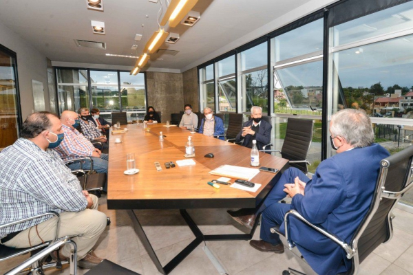 Compromiso p&uacute;blico privado en defensa del FET