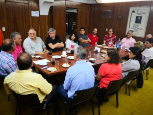 Los Empresarios piden por la Paz social