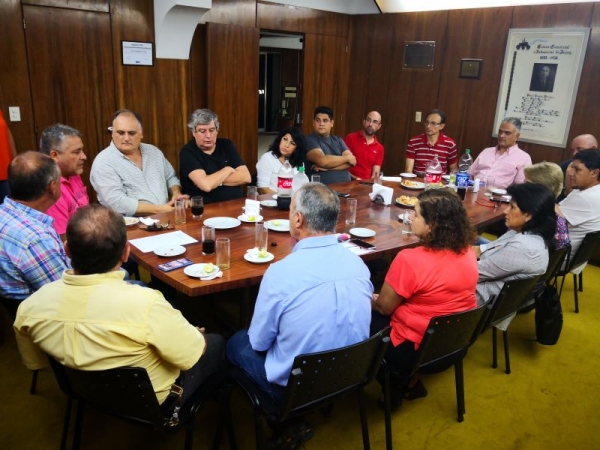 Los Empresarios piden por la Paz social