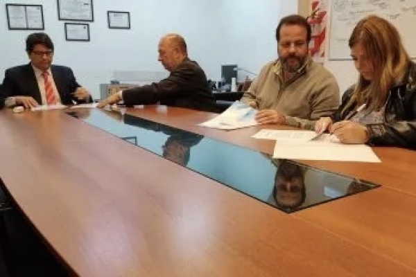 Suscribieron convenio para la asistencia integral en la reinserci&oacute;n social