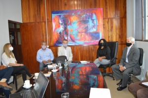 Mejoras en el servicio el&eacute;crico para tabacaleros