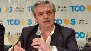 Fern&aacute;ndez le puso fecha a su gabinete: lo anuncia el 6 de diciembre