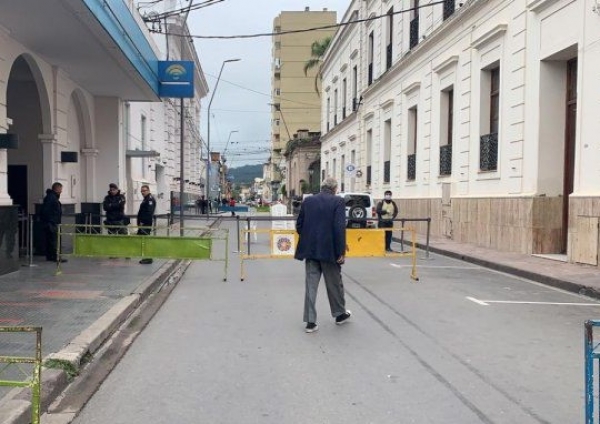 Los bancos abren sus puertas con un cronograma de pagos para jubilados y pensionados