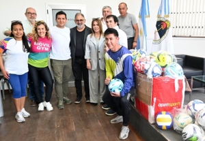 Municipio contin&uacute;a fortaleciendo los centros deportivos de la ciudad