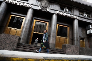 El Gobierno tom&oacute; una decisi&oacute;n clave para el mercado en medio de la tensi&oacute;n cambiaria
