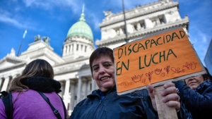 Aunque insistir&aacute; con la apelaci&oacute;n, el Gobierno avis&oacute; a la Justicia que aplicar&aacute; la Ley de Emergencia en Discapacidad