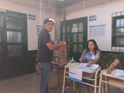 Vot&oacute; Alejandro Vilca y asegur&oacute; que &ldquo;la izquierda se prepara para enfrentar el ajuste que se viene&rdquo;