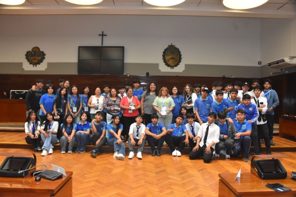 Conociendo la casa de todos los jujeños: visita de estudiantes de Monterrico