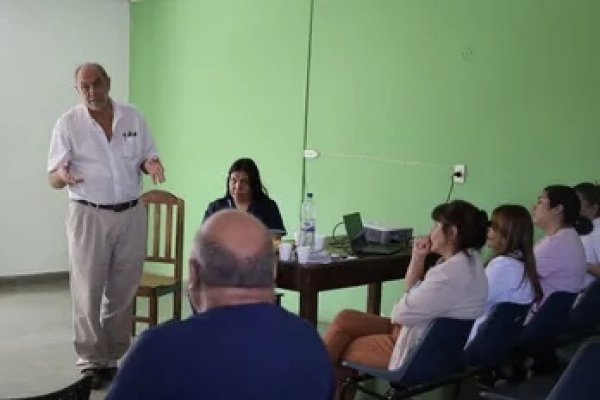 Salud y Municipios coordinan esfuerzos frente al dengue