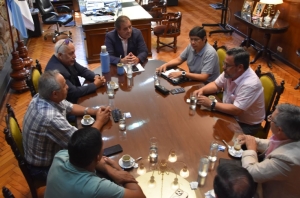 Bernis se reuni&oacute; con representantes de la CGT