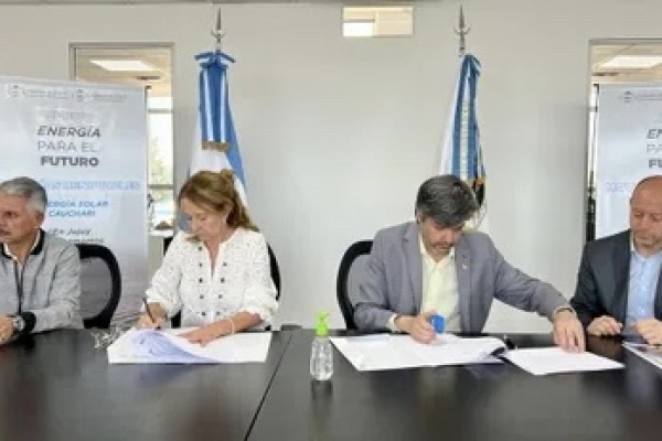 Firman Convenio de Cooperaci&oacute;n Acad&eacute;mica con la Facultad de Ciencias Econ&oacute;micas