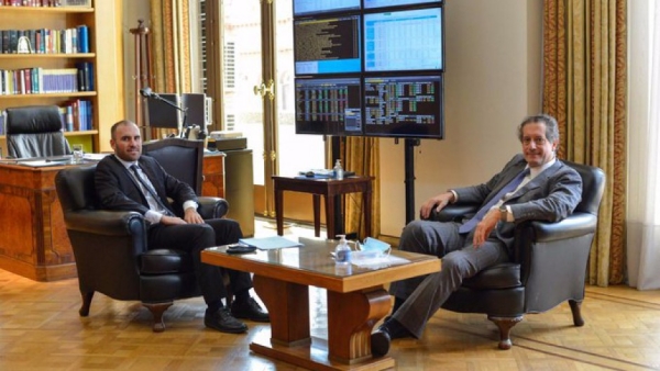 Soltar el d&oacute;lar para que acompa&ntilde;e la inflaci&oacute;n