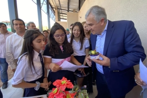 Gerardo Morales inauguró una nueva escuela en Palma Sola y ratificó su apuesta por la educación pública