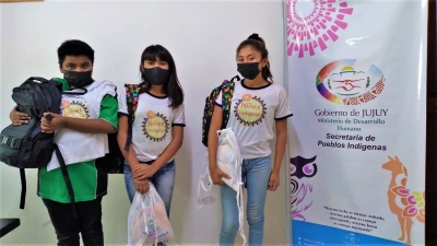 Entregaron premios a niños del Pueblo Guaraní