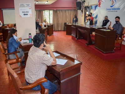 Concejales avanzan en proyecto de "Sistema de red vial"