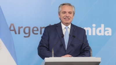 Alberto Fernandez: "Nos estamos poniendo de pie"