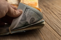 Blindaje electoral: una por una, todas las medidas que tom&oacute; el Gobierno para intentar contener al d&oacute;lar durante 2027