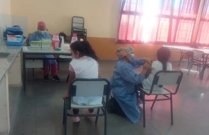Covid: Sigue la vacunaci&oacute;n en escuelas de Jujuy