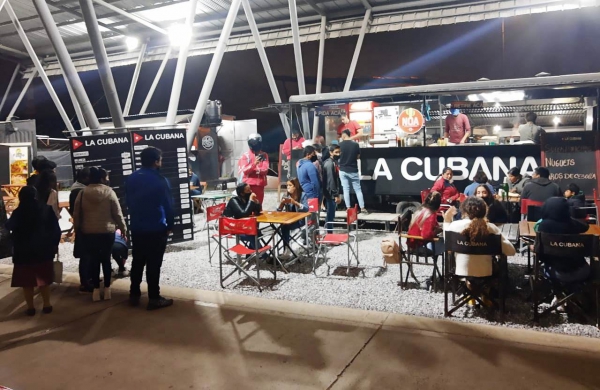 Impacto positivo de la 4ta. edici&oacute;n de &ldquo;La noche de los s&aacute;ndwiches&rdquo;