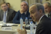 Con el compromiso del Gobierno de aportar fondos, se aprob&oacute; el plan nacional de alfabetizaci&oacute;n