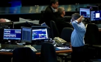 Otro d&iacute;a de tensi&oacute;n en los mercados: los motivos detr&aacute;s de un nuevo salto del d&oacute;lar libre y el riesgo pa&iacute;s
