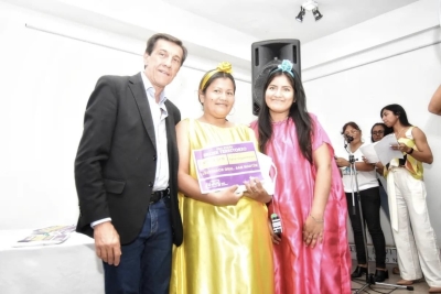 Sadir entreg&oacute; subsidios, kits para prevenir el dengue y certificados de capacitaci&oacute;n en Libertador