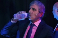 Caputo ahora ofrece compensar ganancias con impuesto al cheque