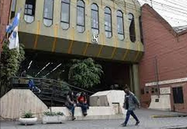 ISJ. Por receso invernal restringen atenci&oacute;n