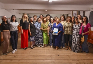 De Inter&eacute;s Cultural el encuentro de escritoras y artistas