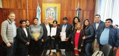 ENTREGARON MATR&Iacute;CULAS A COOPERATIVAS