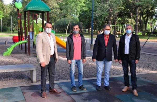 Mejoras y nuevo equipamiento en los juegos infantiles del parque San Martin &nbsp;