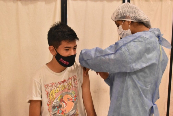 Covid: Jujuy ya vacunó a 3.640 adolescentes sin factores de riesgo