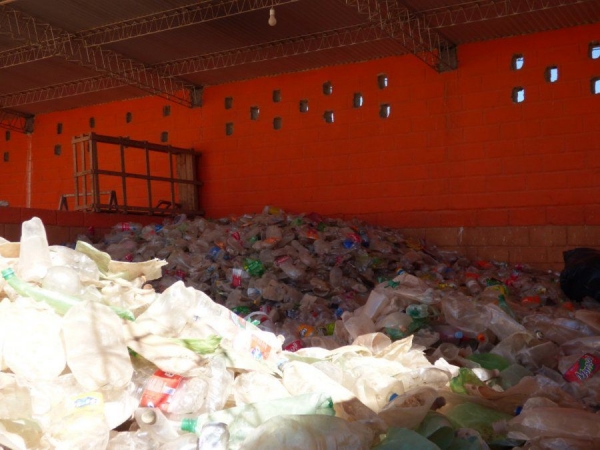 Considera a la Cooperativa de Reciclaje "La Fortaleza" un aliado estrat&eacute;gico