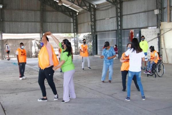 Talleres de salud bucal para colonia inclusiva