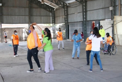 Talleres de salud bucal para colonia inclusiva