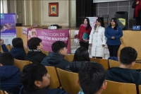 Escuela Normal. Capacitaron en buen trato a adultos mayores