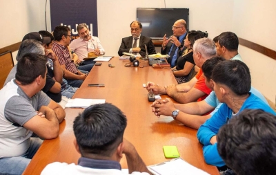Gobierno propicia una salida a la crisis de Aceros Zapla