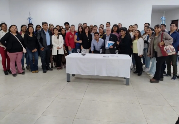 Readecuaci&oacute;n del cargo para m&aacute;s de 400 auxiliares docentes